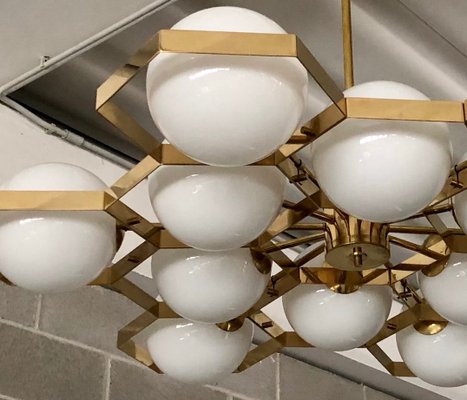 Murano Hexagonal White Glass and Brass Chandelier, 1980-UH-1050576