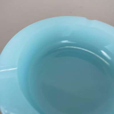 Murano Opaline Glass Ashtrays or Shell Bowls from Cenedese, 1960s, Set of 2-QZ-1052981