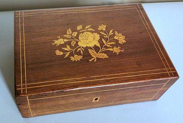 Napoleon III Style Walnut Table Box, 1870s-QRS-1384291