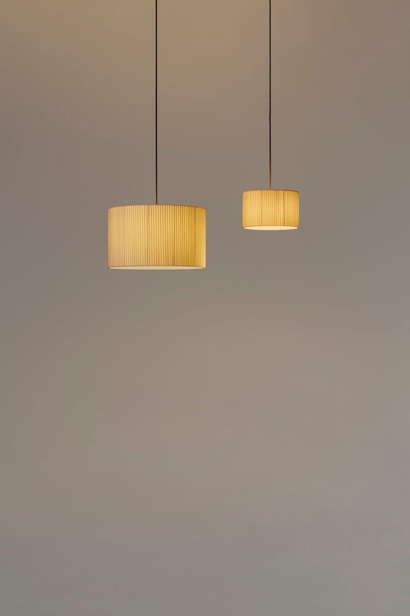 Natural Sísísí Cilíndricas GT2 Pendant Lamp by Santa & Cole