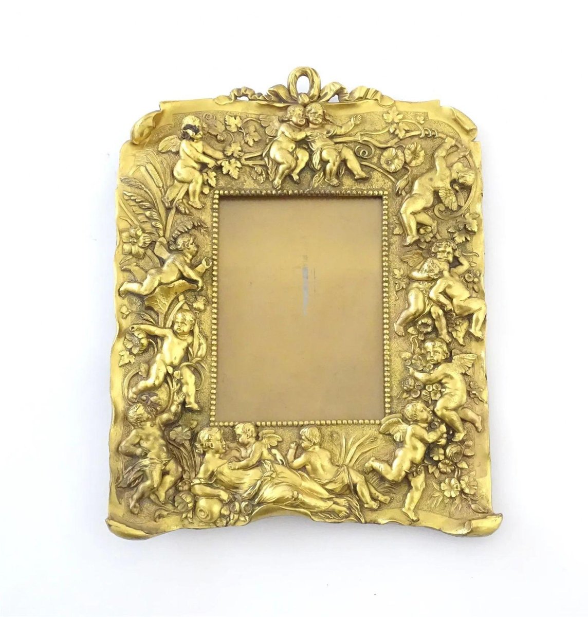 Neo-Baroque Style Photo Frame in Gilded Bronze, 1890s-1900s