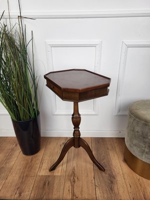 Neoclassical Italian Walnut Inlay Octagonal Tripod Side Table, 1950s-EUP-1820402