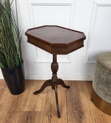 Neoclassical Italian Walnut Inlay Octagonal Tripod Side Table, 1950s-EUP-1820402