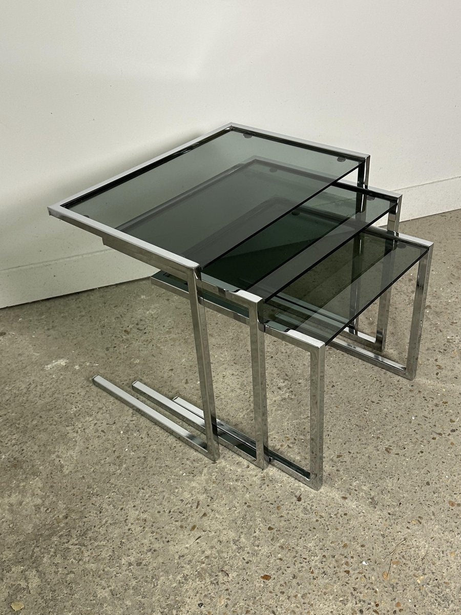 Nesting Table in Chrome Metal and Smoked Glass, 1980, Set of 3