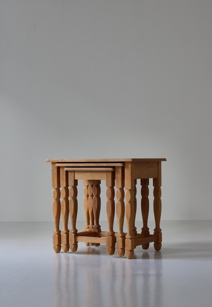 Nesting Tables attributed to Henning Kjærnulf in Quartersawn Oakwood, Denmark, 1960s, Set of 3