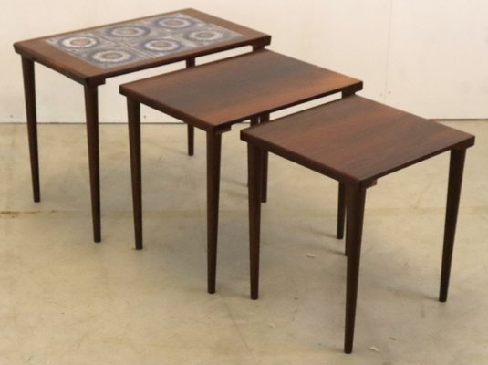 Nesting Tables in Rosewood, Set of 3-FYZ-1755022