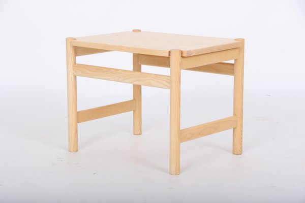 No. 40 Table in Solid Ash with Tray by Hans J. Wegner for PP Møbler-DQ-930934