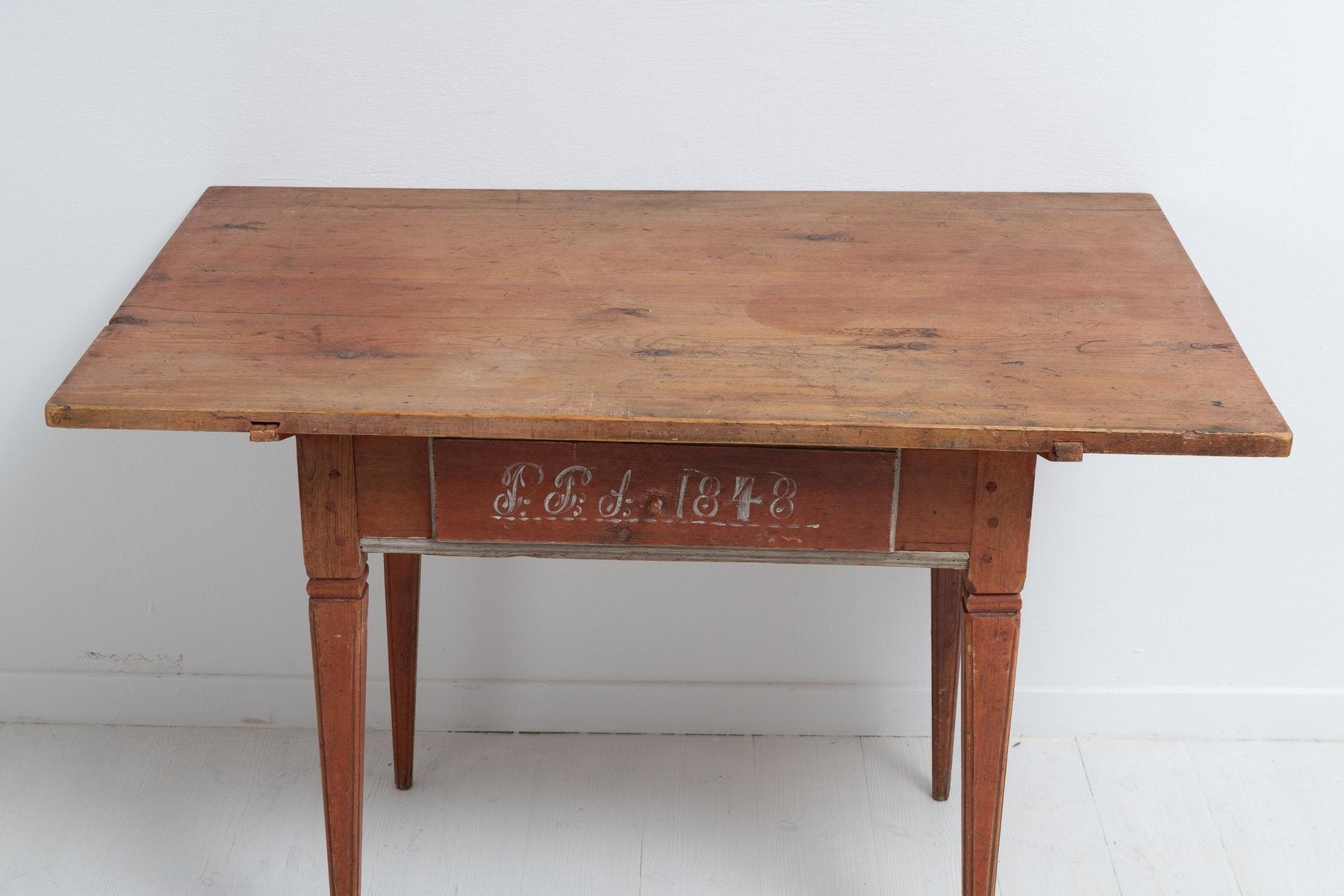 Northern Swedish Gustavian Country Pine Table