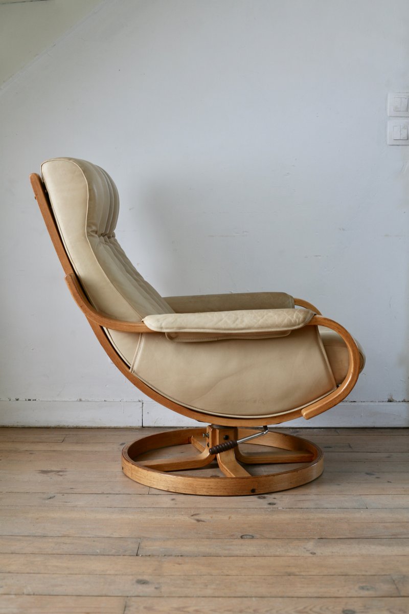 Norwegian Leather and Pine Swivel Chair by Ingmar Relling for Westnofa, 1970s