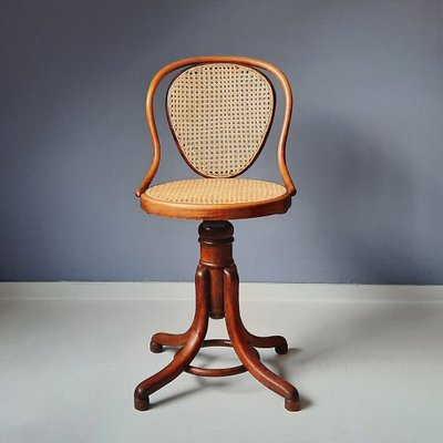 Nr. 1 - Nr. 5101 Swivel Stool with Backrest from Thonet, 1900s-SJU-1795895