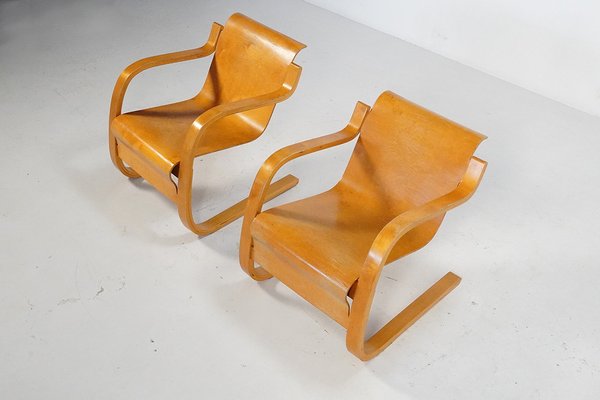 Nr. 31 Cantilever Lounge Chairs by Alvar Aalto, 1930s, Set of 2-TEA-1816705