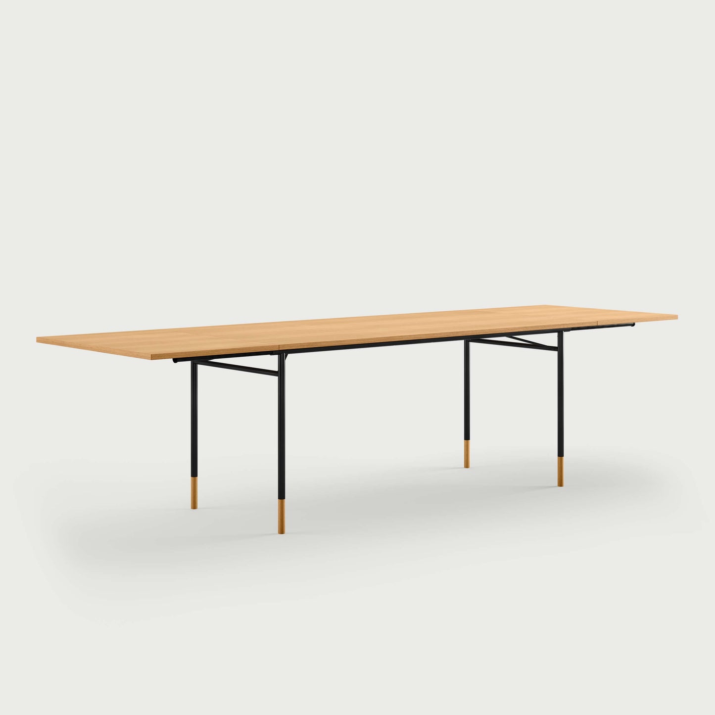 THE NYHAVN DINING TABLE