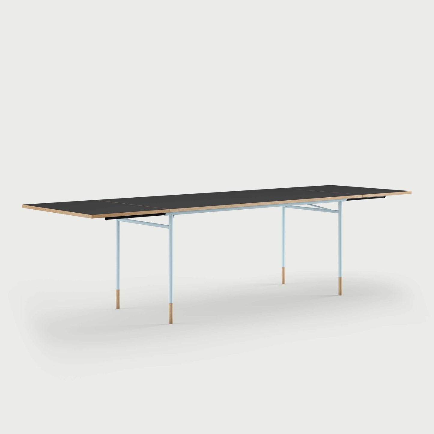 THE NYHAVN DINING TABLE