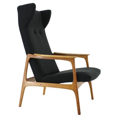 Oak & Bouclé Upholstery Wing Chair, Czechoslovakia, 1960s-TZ-1175506