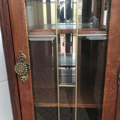 Oak Cabinet with Cut Crystal Glass Doors, 1932-WQQ-1807237