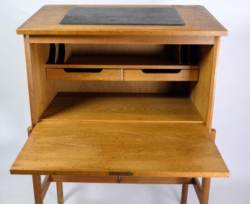 Oak Desk in the style of Henry Rosengren Hansen, 1960s-UY-1369656