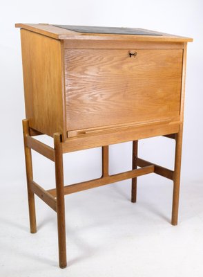 Oak Desk in the style of Henry Rosengren Hansen, 1960s-UY-1369656