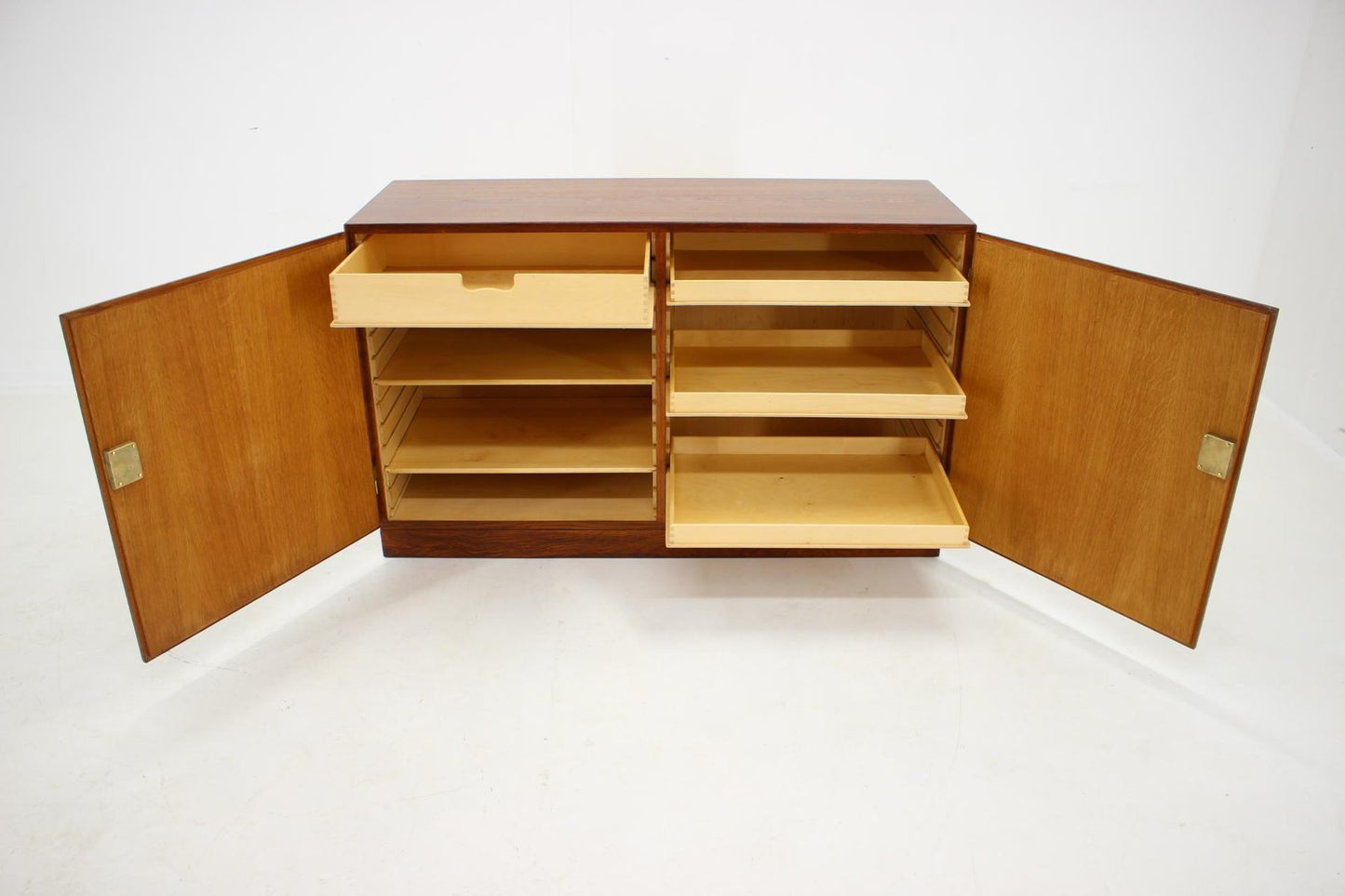 Oak Model 232 Cabinet attributed to Børge Mogensen, Denmark, 1960s