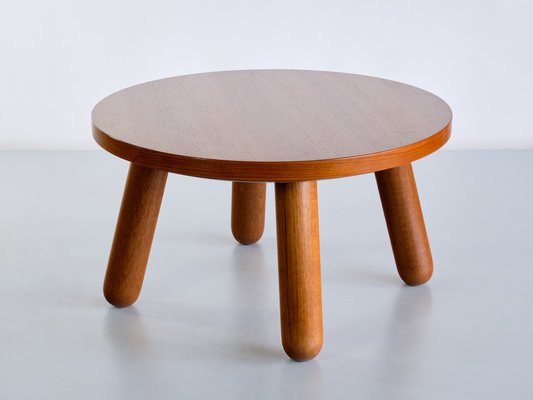 Oak Round Coffee Table from Otto Færge, Denmark, 1940s-FMT-1394849