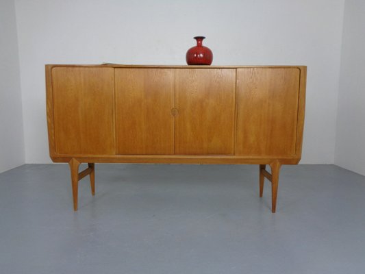 Oak Sideboard by Johannes Andersen for Hans Bech, 1960s-RDW-2033246