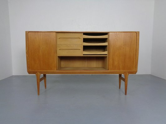 Oak Sideboard by Johannes Andersen for Hans Bech, 1960s-RDW-2033246