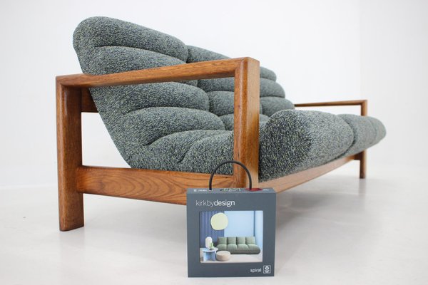 Oak Sofa, Finland, 1960s-TZ-1418944