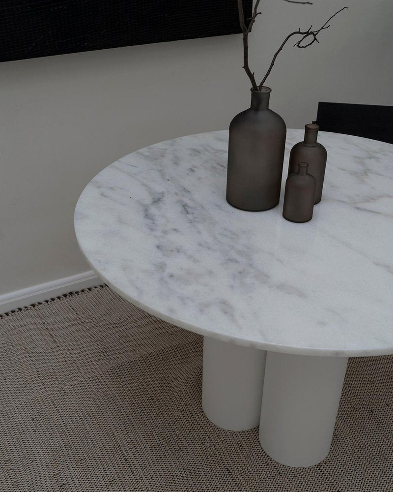 Object 035 Marble Round Table by NG Design