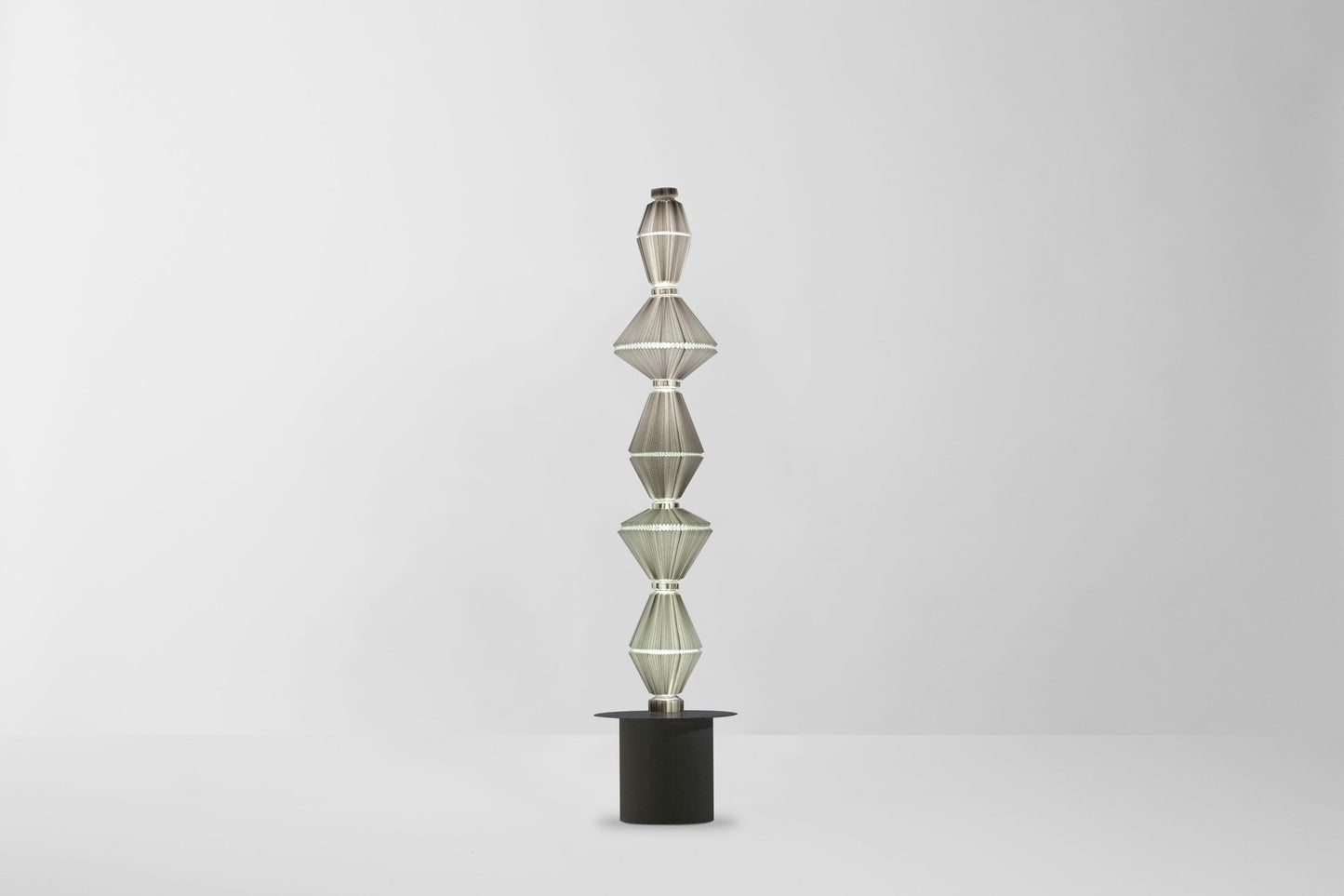 Oiphorique P Pe Light Gray Diffuser by Atelier Oï