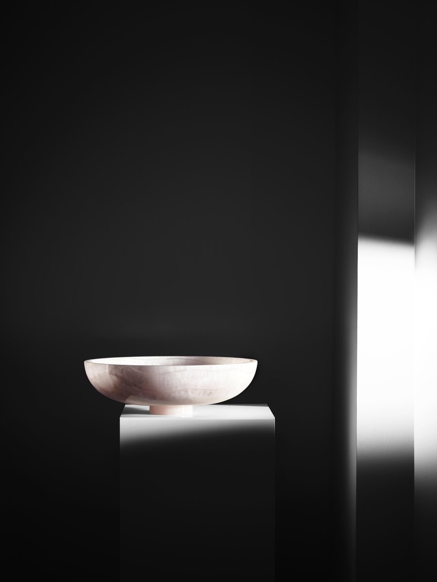 Onyx Twosidestory Bowl by Lisette Rützou