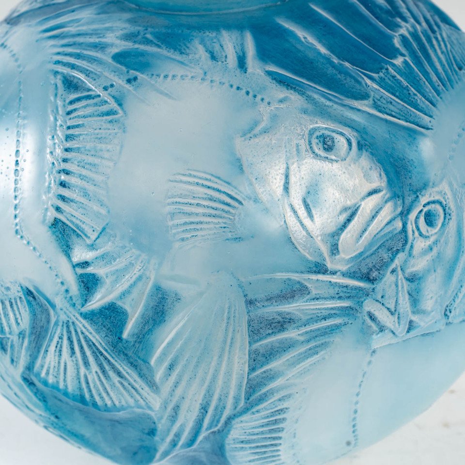 Opalescent Fish Vase by René Lalique, 1924