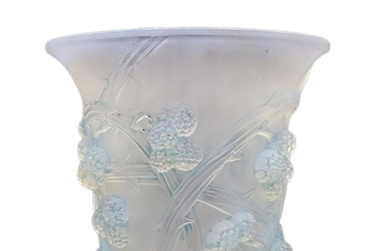 Opalescent White Vase by René Lalique