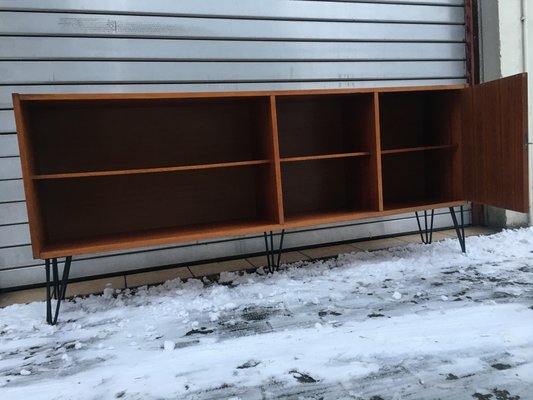 Open Bookcase on Metal Legs, 1970s-WQQ-1112903