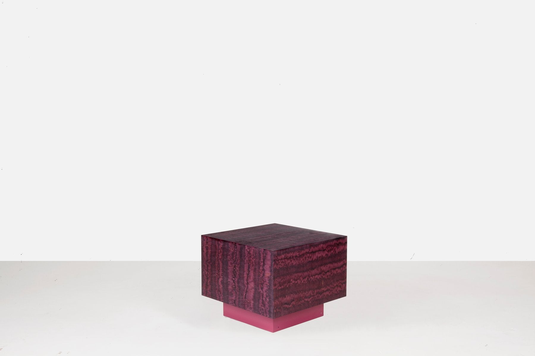 Osis Red Laquered Wooden Cube Table by LLOT LLOV