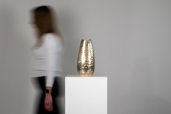 Oval Hammered Silver Vase by Luigi Genazzi for Calderoni, 20th Century-IVC-1176289