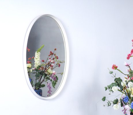 Oval White Wooden Wall Mirror, 1960s-SN-1030517