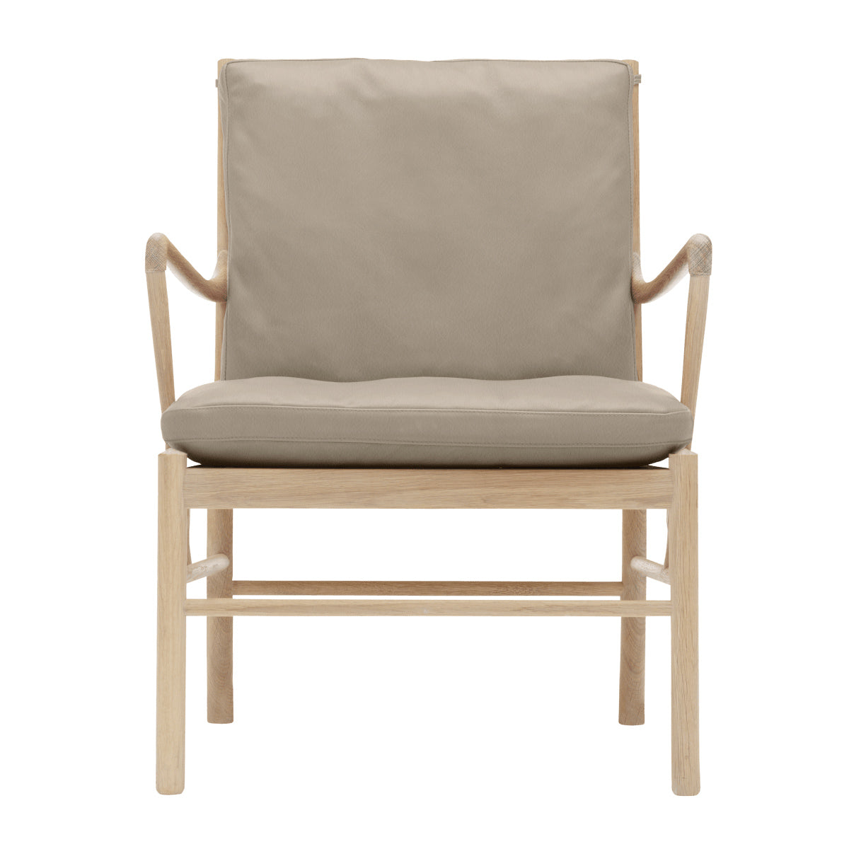 OW149 | Colonial Chair by Carl Hansen & Søn #Oak/Soaped/Leather | Thor | 310