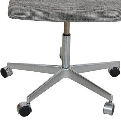 Oxford Office Chair in Grey Hallingdal Fabric by Arne Jacobsen, 2000s-MTD-1746781