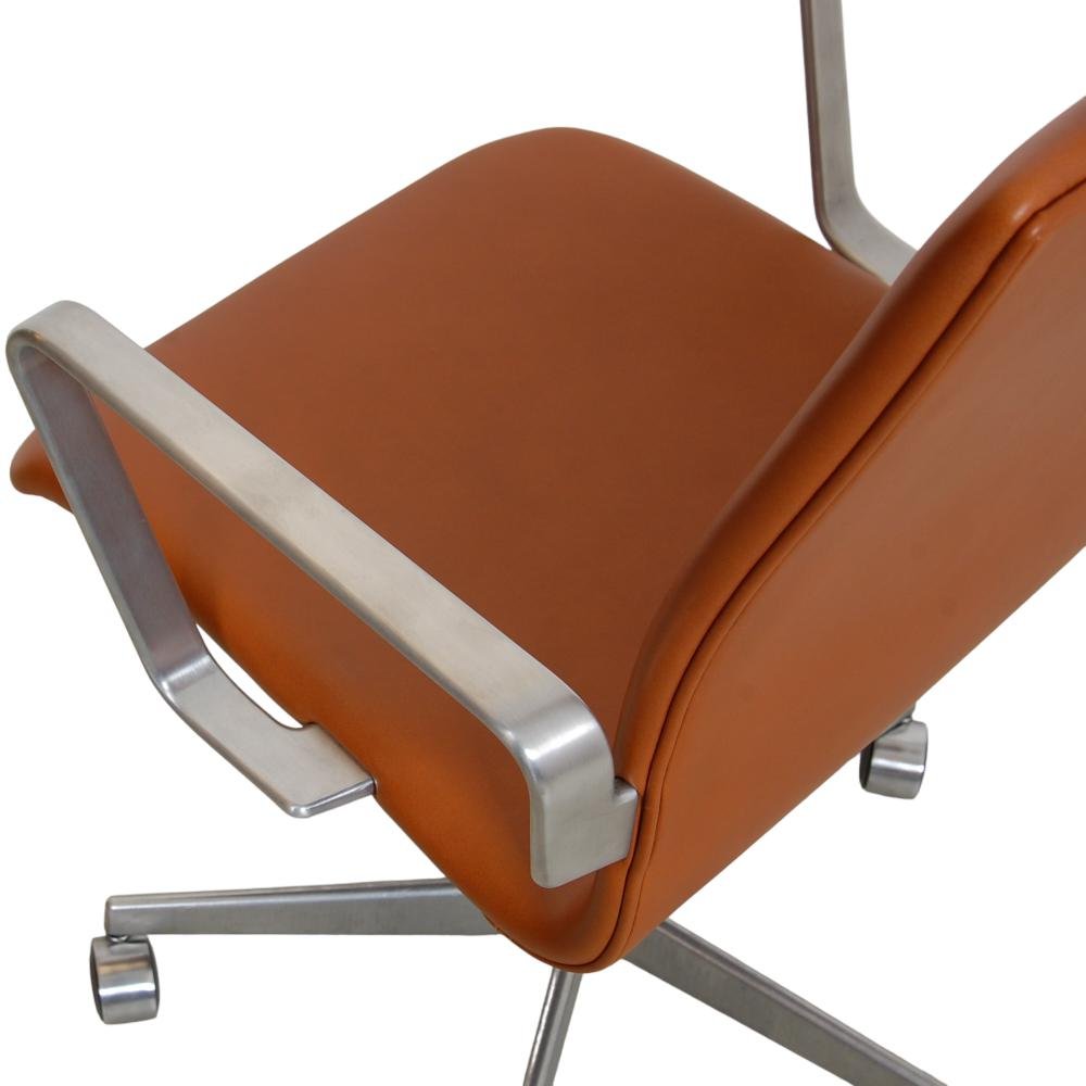 Oxford Office Chair in Walnut Aniline Leather by Arne Jacobsen, 2000s