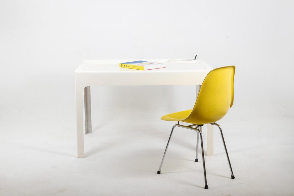 Ozoo Fiberglass Desk by Marc Berthier, 1967