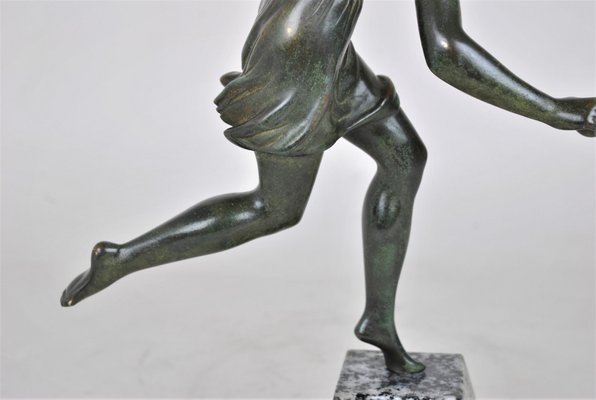 P Le Faguays, Art Deco Woman with Ball, 20th Century, Bronze-SYQ-1363710