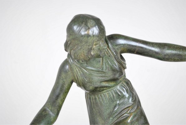 P Le Faguays, Art Deco Woman with Ball, 20th Century, Bronze-SYQ-1363710