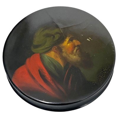 Papier-Mâché Snuffbox Painted with a Portrait of a Bearded Man-UCH-1224254