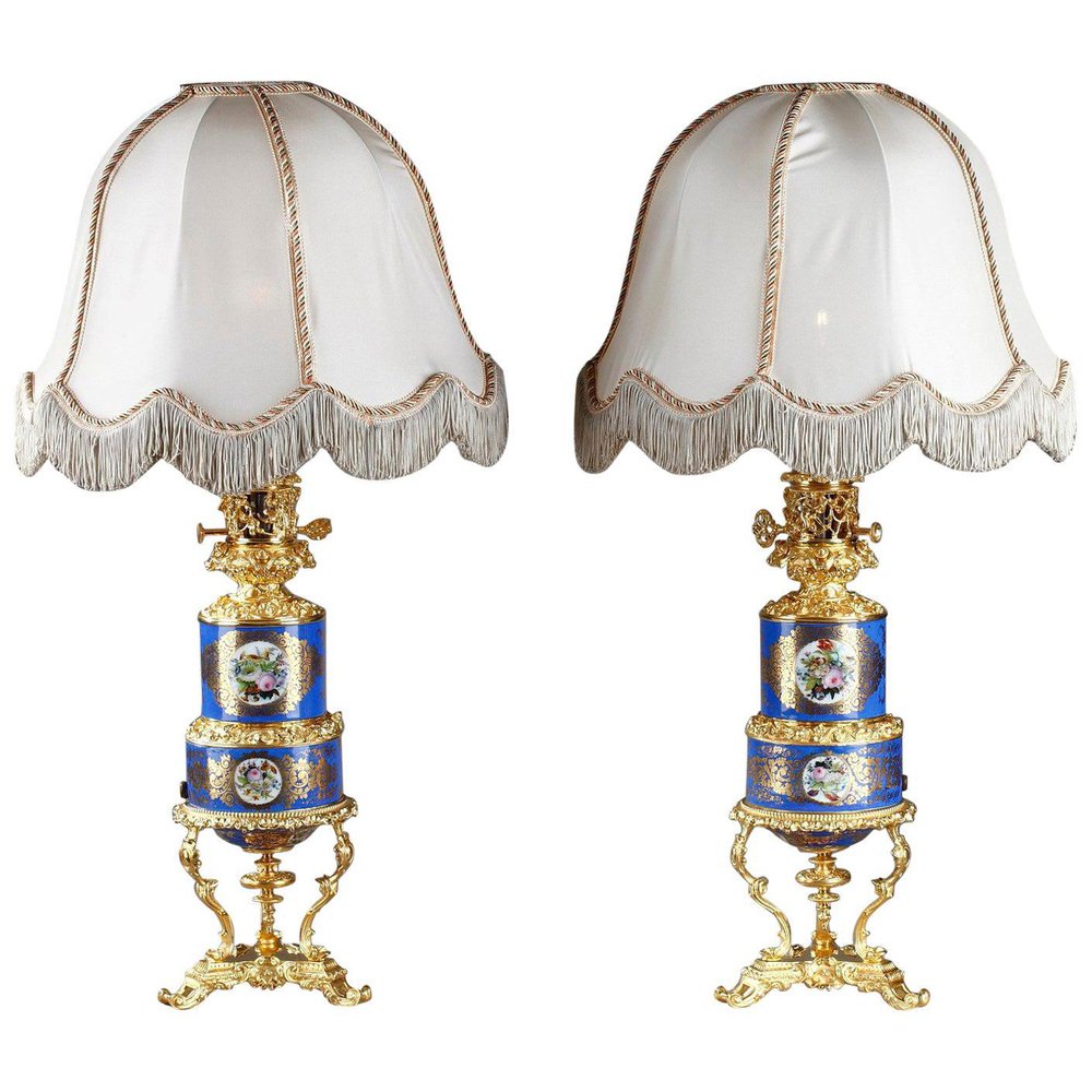 Paris Porcelain and Ormolu Oil Lamps with Polychromatic Decoration, Set of 2