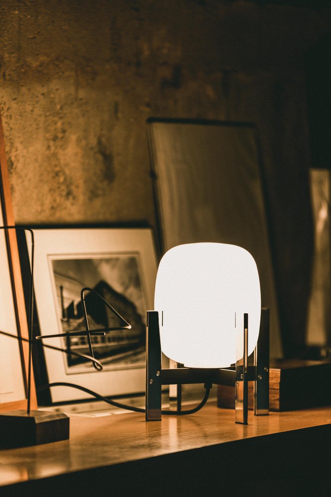 Parliatka Table Lamp by Miguel Sweetheart