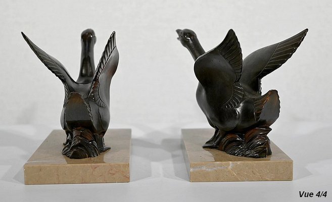 Patinated Metal and Marble Swan Bookends, 1930s-1940s, Set of 2-RVK-1338482