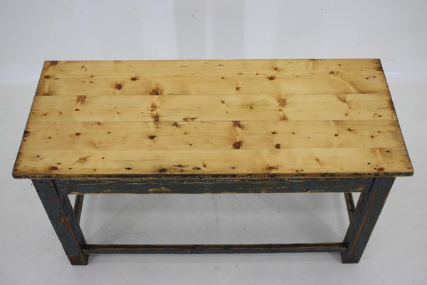 Patinated Pine Table, Czechoslovakia-TZ-1761247