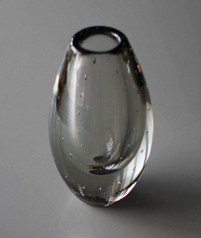 Pearl Necklace Vase by Gunnel Nyman