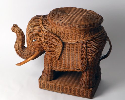 Peddle Cane Rattan Elephants Side Table, France, 1960s-ESB-1396331