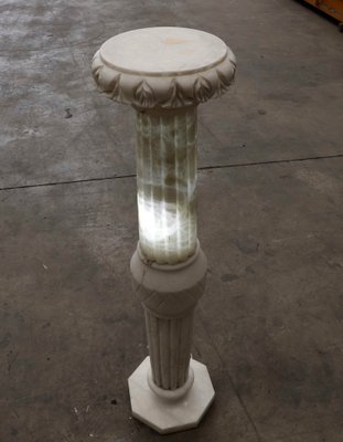 Pedestal Column in White Marble, 1991-PTH-1417264