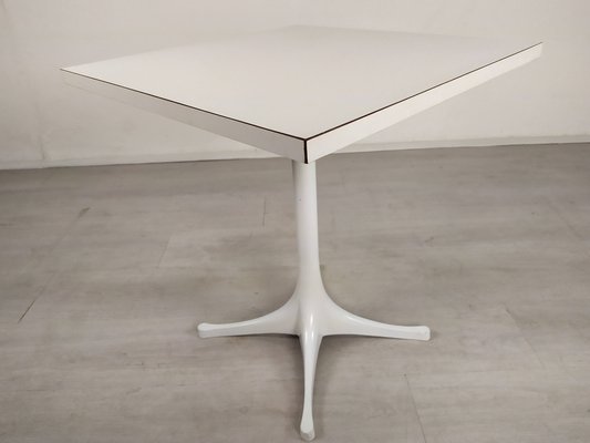 Pedestal Table from George Nelson-EAD-954020